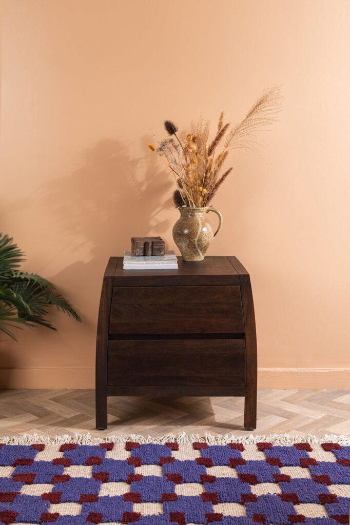 ian-snow-ltd-chairs-ellroy-acacia-wood-drift-finish-bedside-table-1147109438