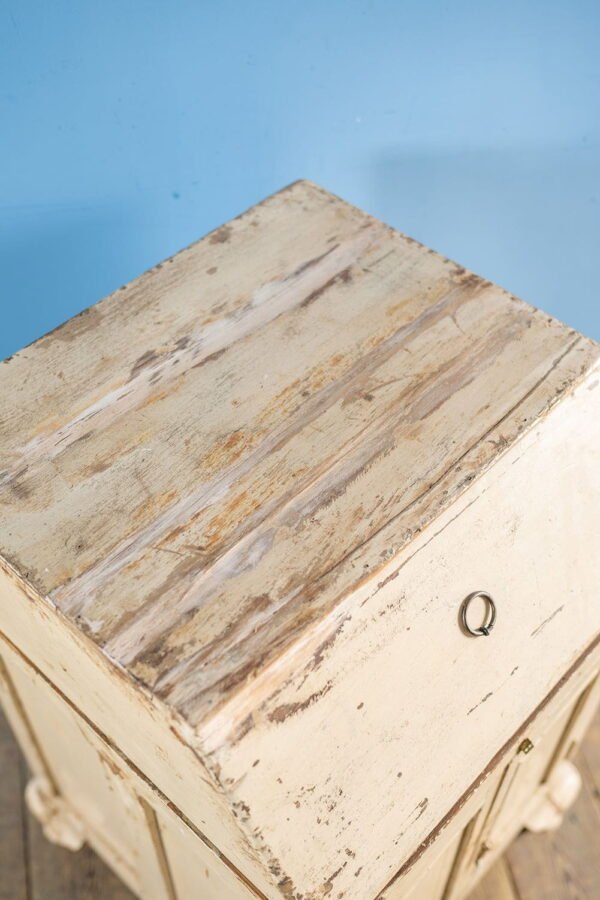 Cream Vintage Cupboard with Lidded Top - Image 7