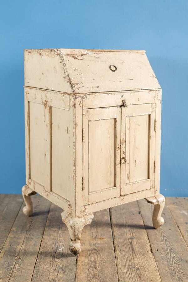Cream Vintage Cupboard with Lidded Top - Image 6