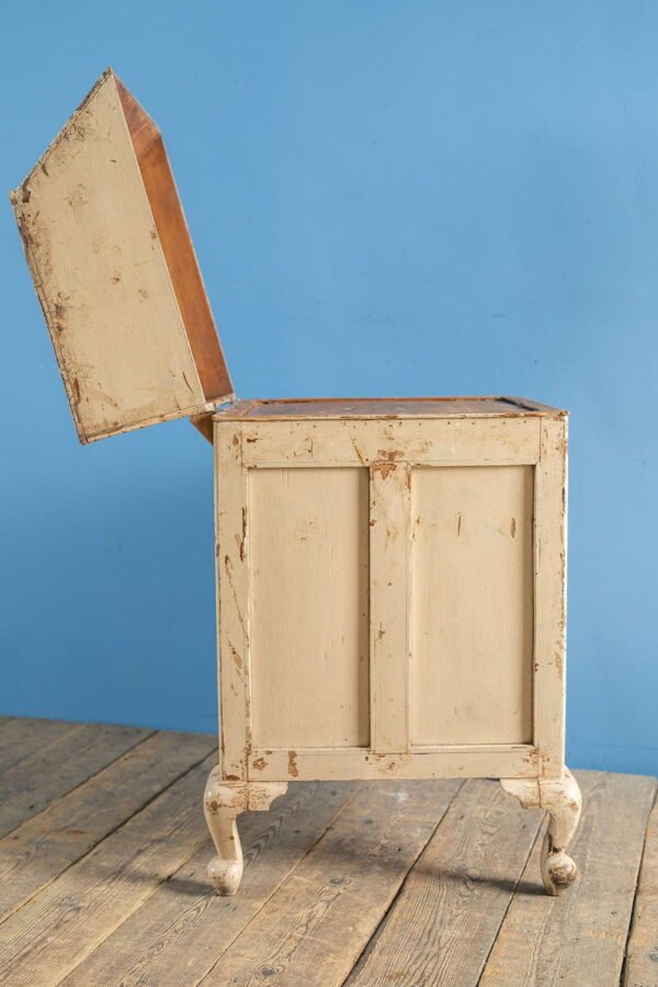 Cream Vintage Cupboard with Lidded Top - Image 4