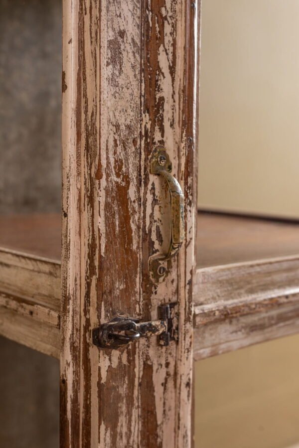 Cream Vintage Display Cabinet - Image 7