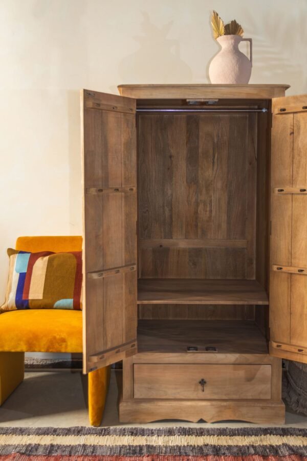 Vandara Wardrobe - Image 5